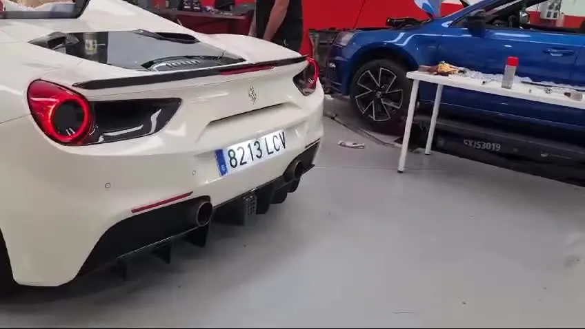 Ferrari 488 GTB / Spider Valved Titanium Performance Exhaust 5